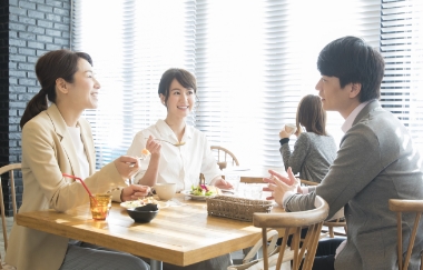 社内食堂（オフィス・工場）