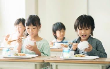 学校給食・給食センター